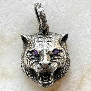グッチ シルバーペンダントのフリマアイテム一覧 グッチ シルバーペンダントのフリマアイテム一覧