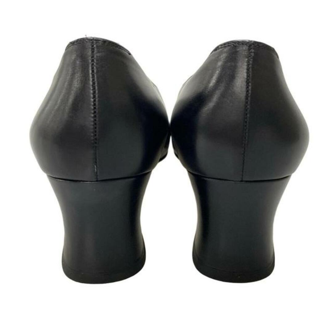 Salvatore Ferragamo - FERRAGAMO/SalvatoreFerragamo Salvatore Ferragamo - FERRAGAMO/SalvatoreFerragamo