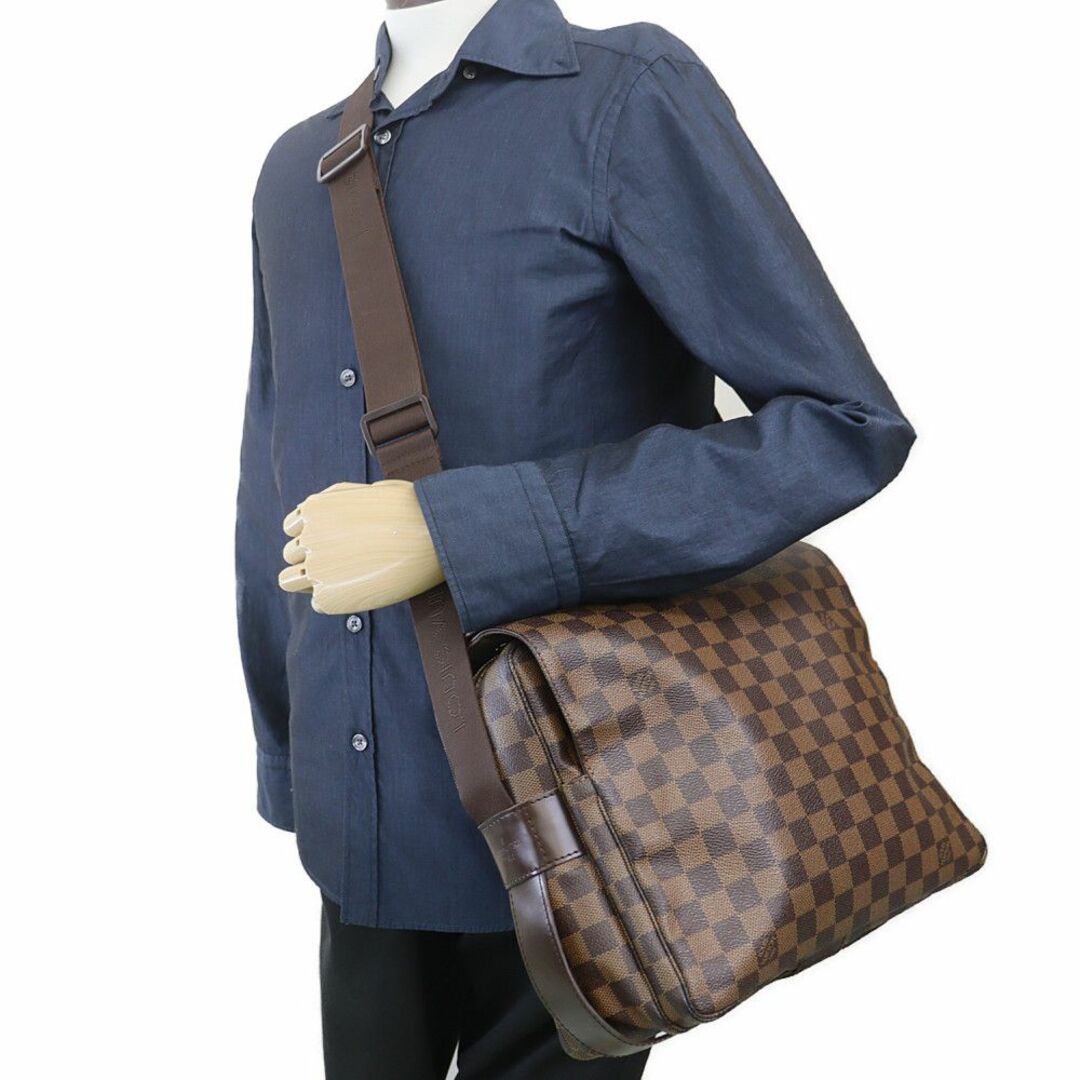 LOUIS VUITTON - ルイヴィトン ショルダーバッグ ナヴィグリオ LOUIS VUITTON - ルイヴィトン ショルダーバッグ ナヴィグリオ