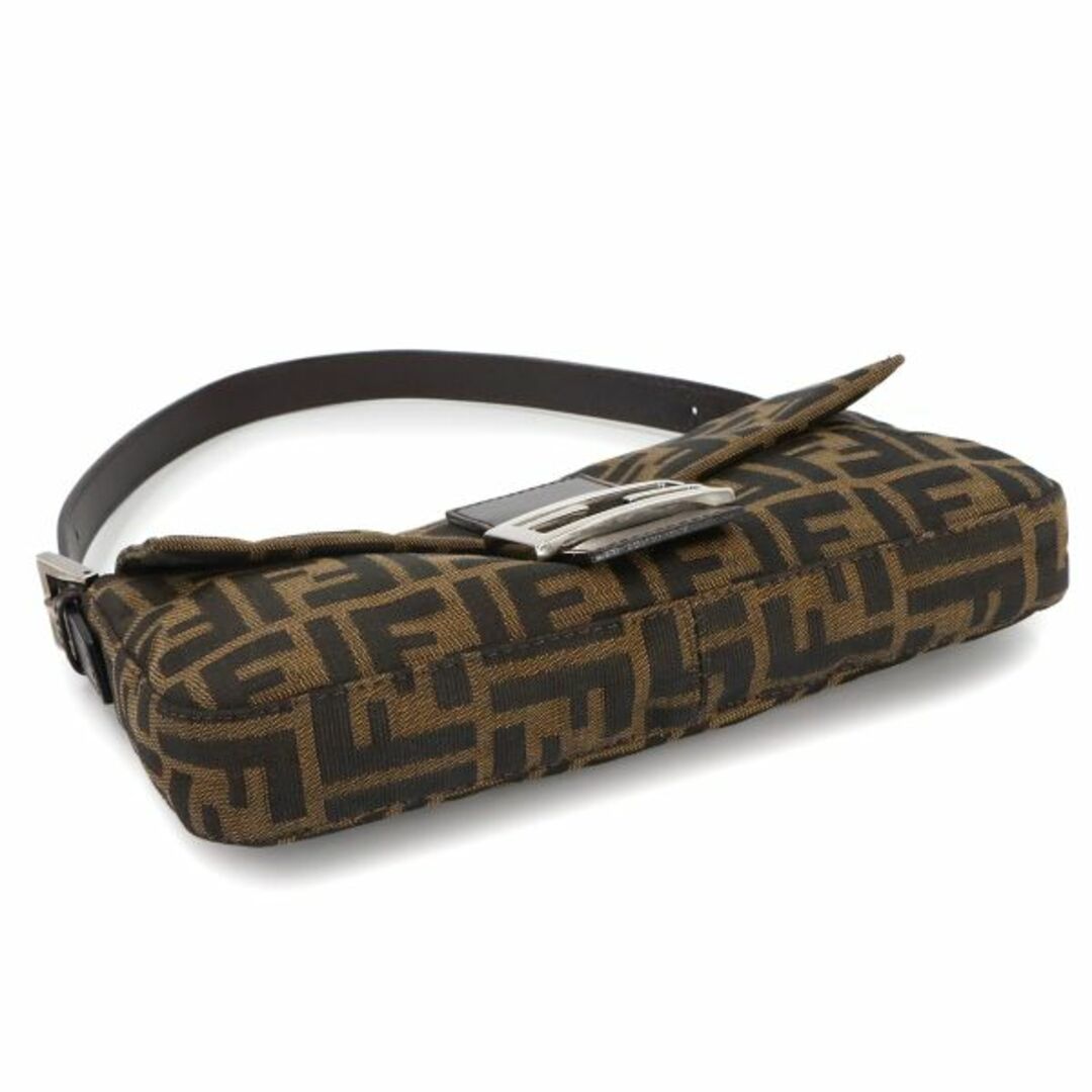 FENDI - 新品同様 フェンディ FENDI ズッカ柄 マンマバゲット FENDI - 新品同様 フェンディ FENDI ズッカ柄 マンマバゲット