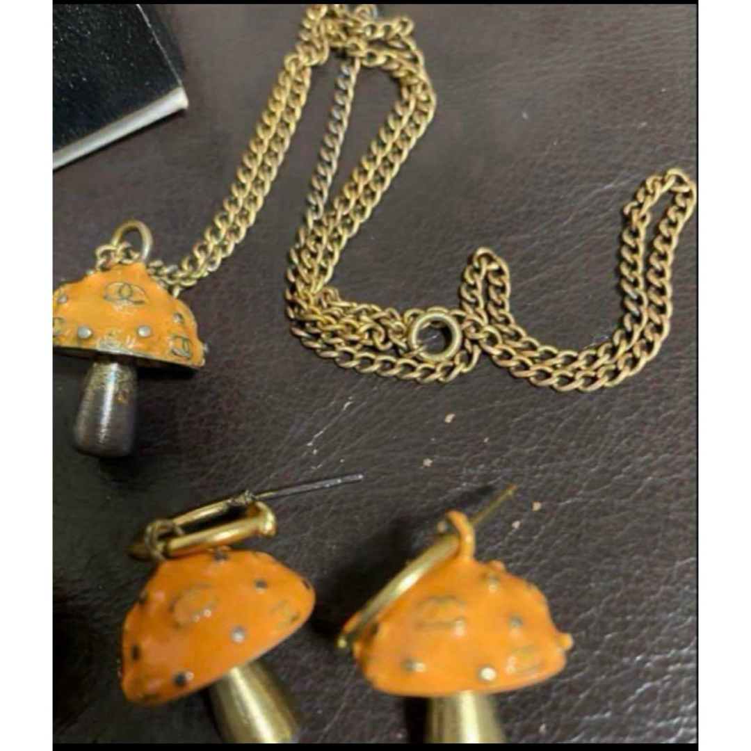 CHANEL - CHANEL 03S きのこ アクセサリーセット ピアス CHANEL - CHANEL 03S きのこ アクセサリーセット ピアス