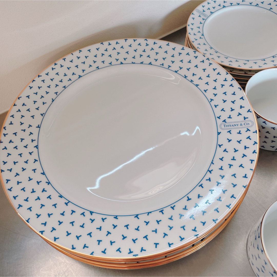Tiffany & Co. - ティファニー Tiffany 食器15点セットの通販 by Tiffany & Co. - ティファニー Tiffany 食器15点セットの通販 by