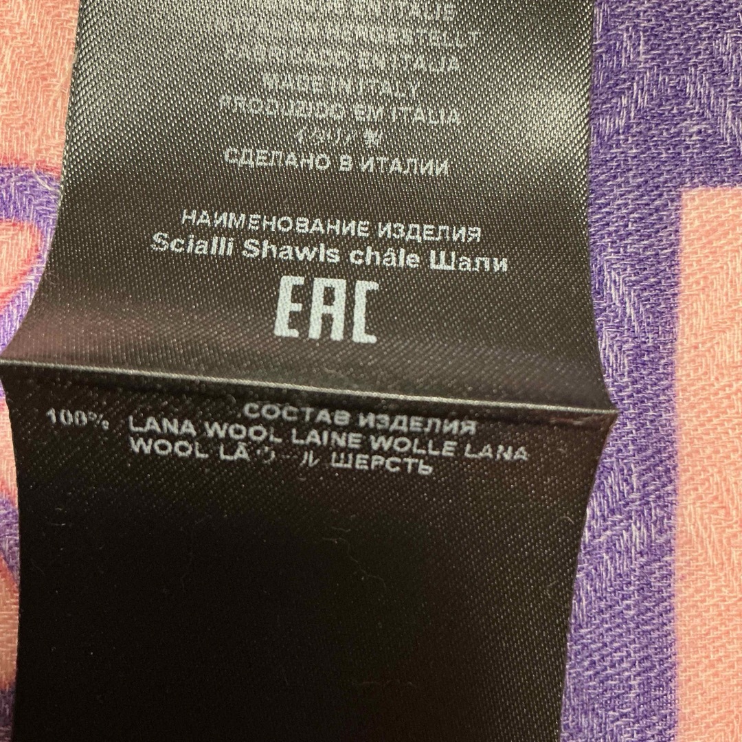 ETRO - 洗練されたデザイン ETRO 正規品 大判ショール 約140×140 ETRO - 洗練されたデザイン ETRO 正規品 大判ショール 約140×140