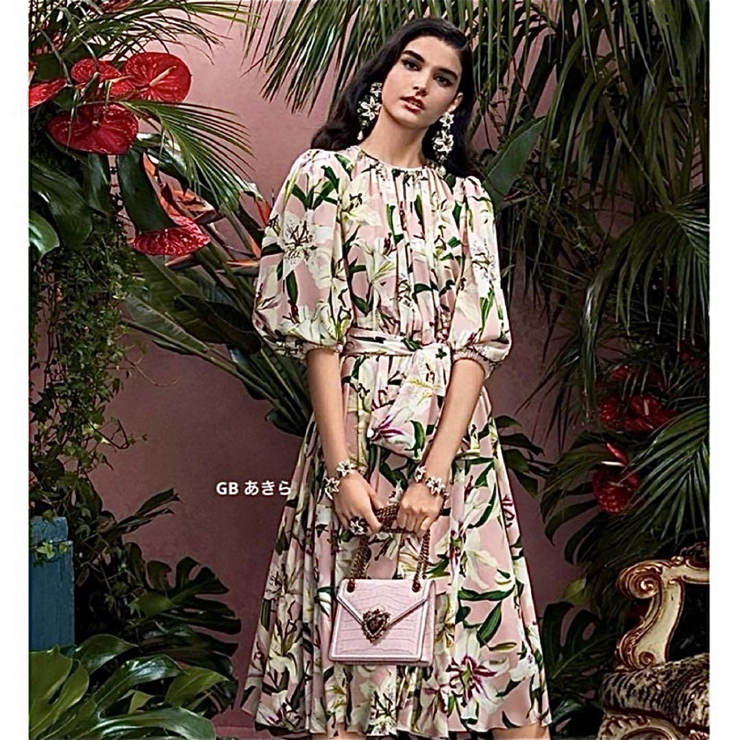 DOLCE&GABBANA - 【新品、タグ付き】dolce&gabbanaリリー柄 DOLCE&GABBANA - 【新品、タグ付き】dolce&gabbanaリリー柄
