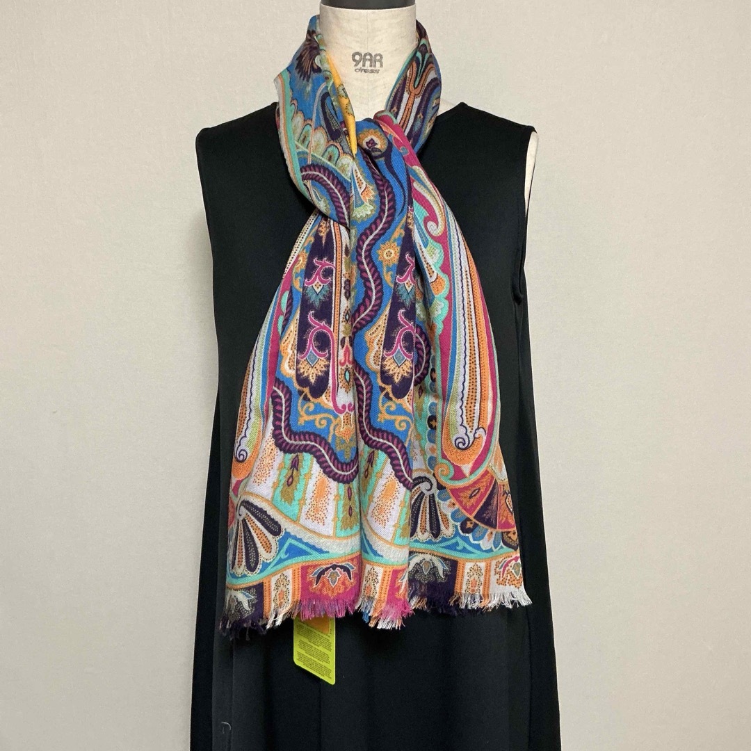ETRO - 洗練されたデザイン ETRO 正規品 ペイズリー スカーフ ETRO - 洗練されたデザイン ETRO 正規品 ペイズリー スカーフ