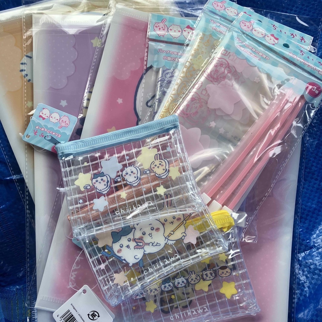 ちいかわ(チイカワ)のちいかわ 100円ショップ エンタメ/ホビーのおもちゃ/ぬいぐるみ(キャラクターグッズ)の商品写真