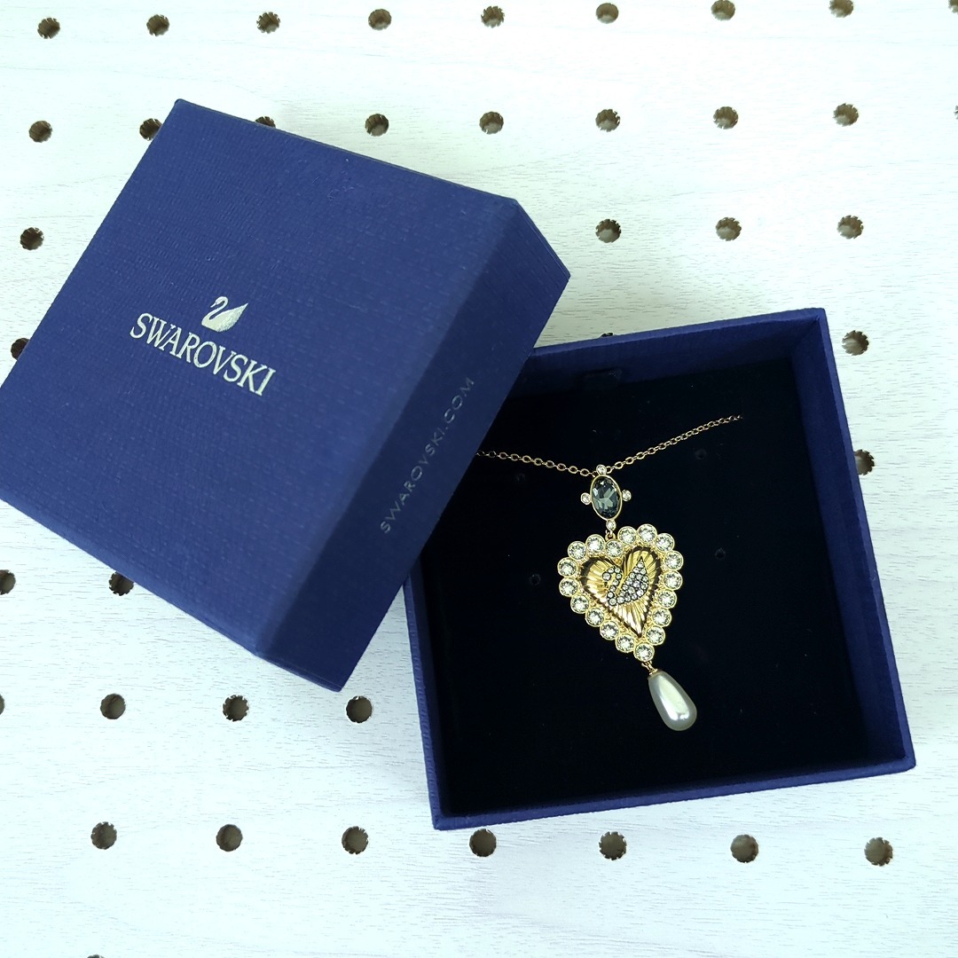 SWAROVSKI - スワロフスキー ラインストーン ハート パール SWAROVSKI - スワロフスキー ラインストーン ハート パール