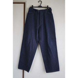 COMOLI - COMOLI デニムベルテッドパンツ size2の通販 by なむね COMOLI - COMOLI デニムベルテッドパンツ size2の通販 by なむね