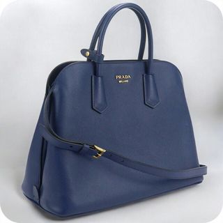 PRADA(バッグ ・ ブルー・ネイビー/青色系)のフリマアイテム一覧 PRADA(バッグ ・ ブルー・ネイビー/青色系)のフリマアイテム一覧