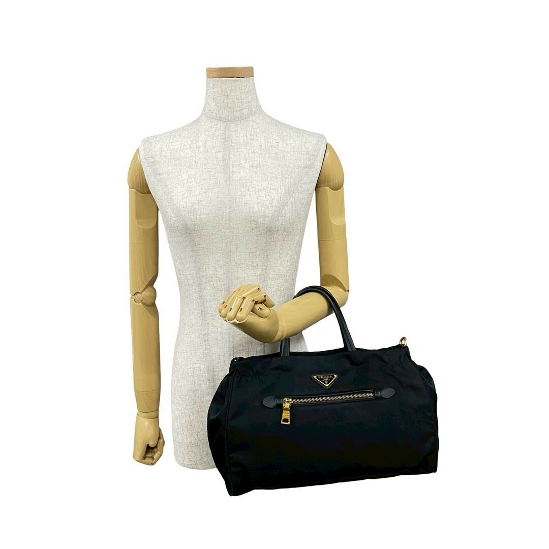 PRADA - 極 美品 PRADA プラダ 三角ロゴ ゴールド 金具 レザー PRADA - 極 美品 PRADA プラダ 三角ロゴ ゴールド 金具 レザー