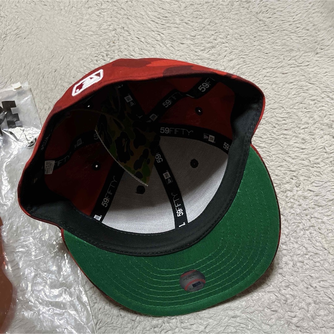A BATHING APE - APE BAPE KAWS MLB ANGELS NEW ERA キャップの A BATHING APE - APE BAPE KAWS MLB ANGELS NEW ERA キャップの