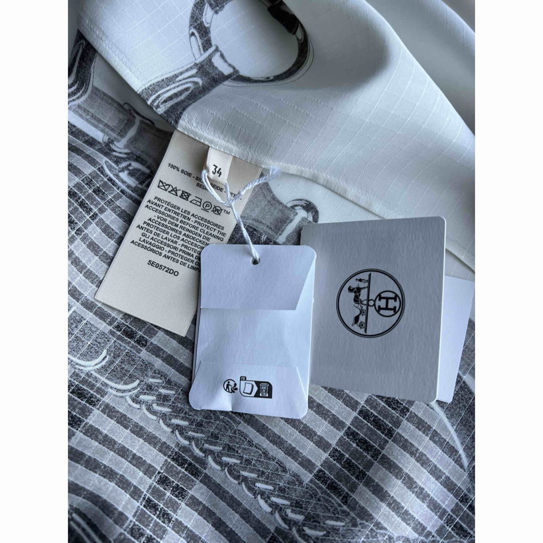 HERMES - 未使用品HERMES2025SSシルクカフタンワンピースシャツ HERMES - 未使用品HERMES2025SSシルクカフタンワンピースシャツ
