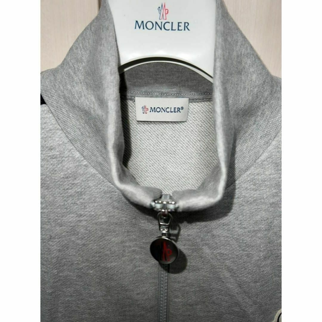 MONCLER - 新品未使用タグ付☆MONCLER ストライプライン MONCLER - 新品未使用タグ付☆MONCLER ストライプライン