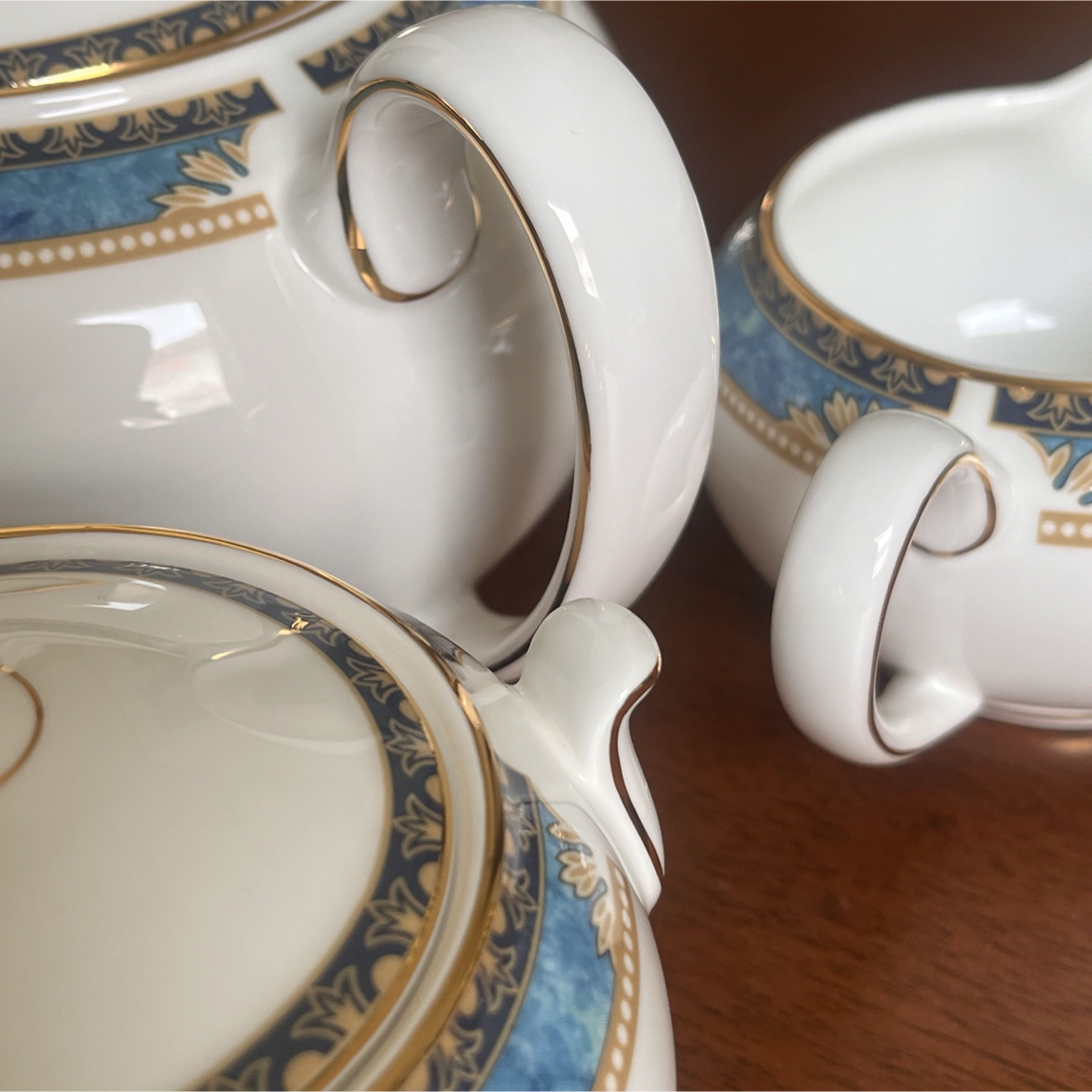 WEDGWOOD - 【黒壺美品】英国製 ウェッジウッド☆カーゾン WEDGWOOD - 【黒壺美品】英国製 ウェッジウッド☆カーゾン