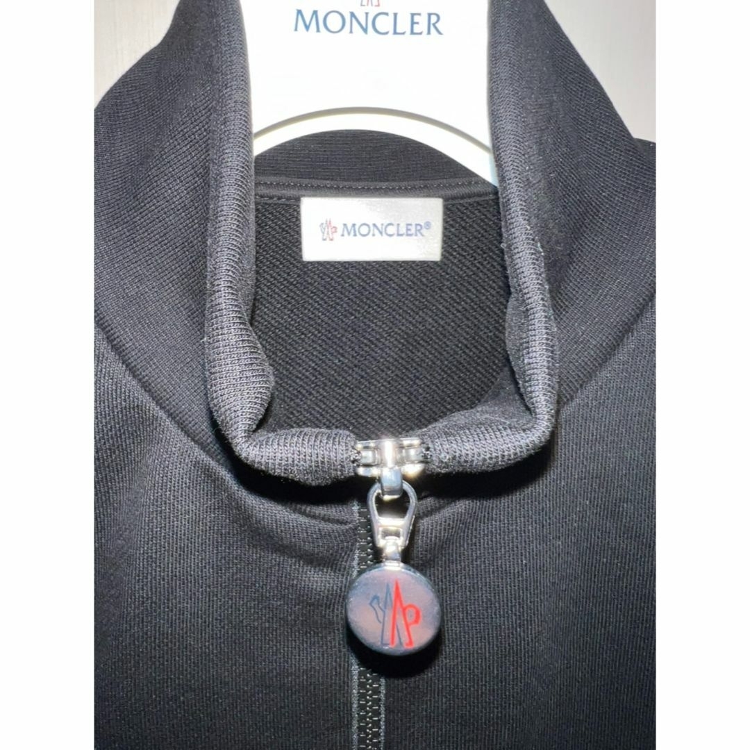 MONCLER - 新品未使用タグ付☆MONCLER ストライプライン MONCLER - 新品未使用タグ付☆MONCLER ストライプライン