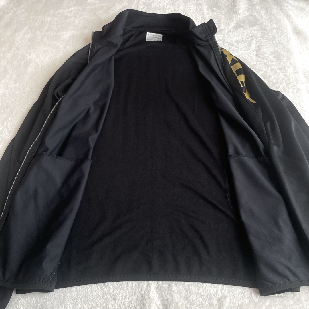 Oakley - 美品☆オークリー☆トラックジャケット☆ブラック☆XL Oakley - 美品☆オークリー☆トラックジャケット☆ブラック☆XL