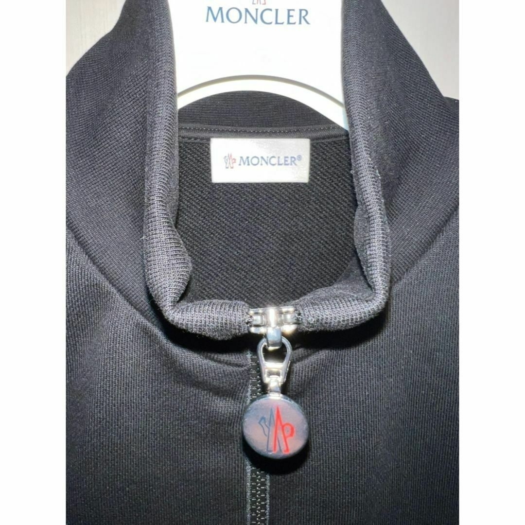 MONCLER - 新品未使用タグ付き☆MONCLER ストライプライン MONCLER - 新品未使用タグ付き☆MONCLER ストライプライン