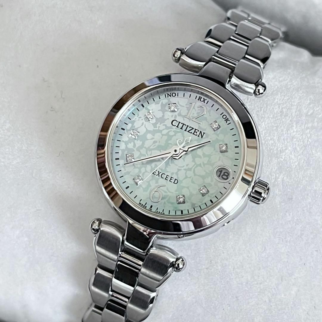 CITIZEN - 【美品】CITIZEN EXCEED ソーラー電波 レディース 白 CITIZEN - 【美品】CITIZEN EXCEED ソーラー電波 レディース 白