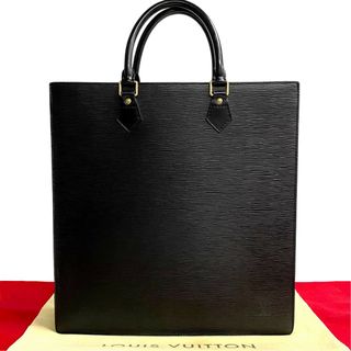 LOUIS VUITTON - ほぼ未使用 LOUIS VUITTON ルイヴィトン LOUIS VUITTON - ほぼ未使用 LOUIS VUITTON ルイヴィトン