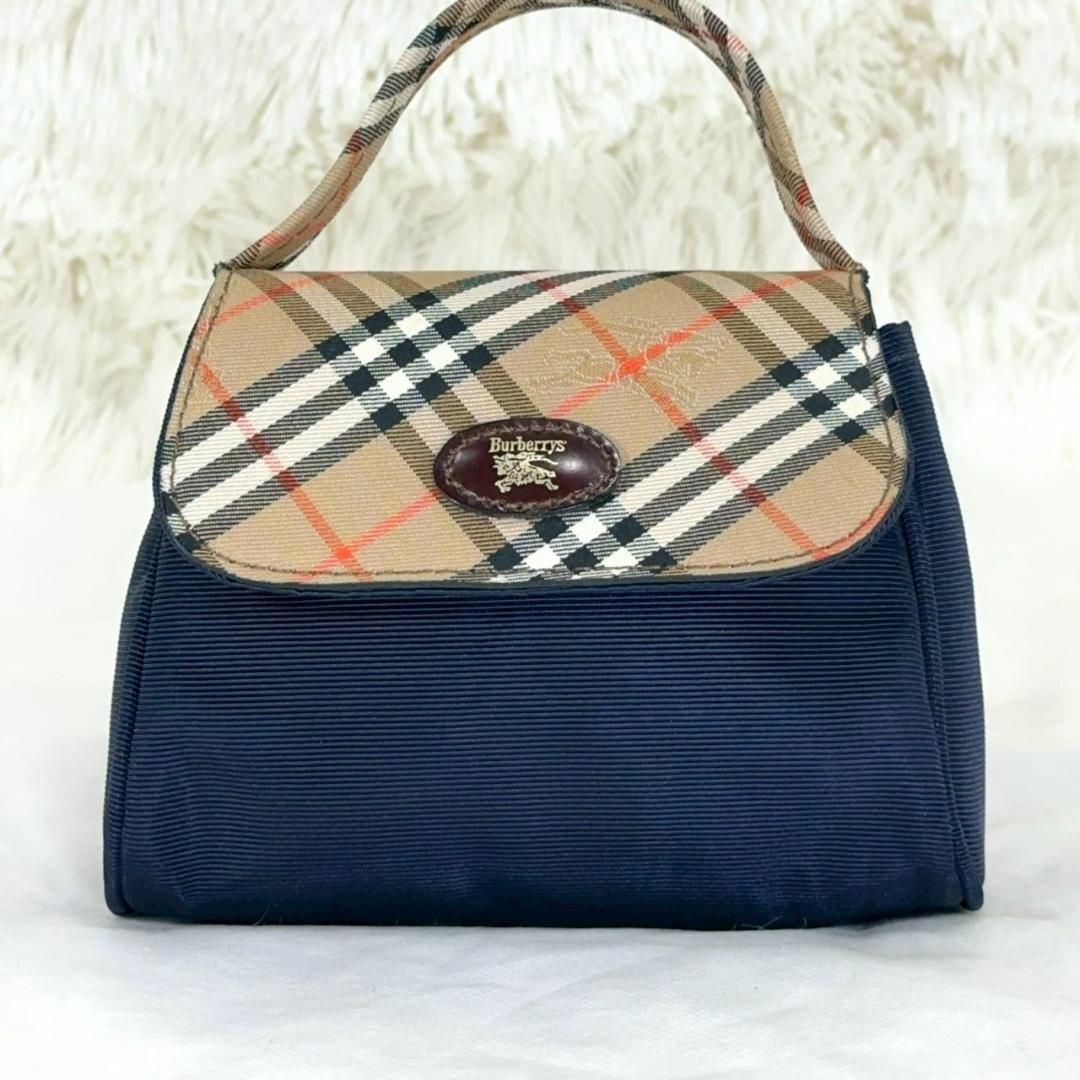 BURBERRY - 【極美品】Burberrys バーバリーズ ミニポーチ ノバ BURBERRY - 【極美品】Burberrys バーバリーズ ミニポーチ ノバ