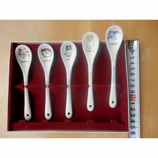 新品 クリストフル アイスクリーム スプーン5本 Christofleの 新品 クリストフル アイスクリーム スプーン5本 Christofleの