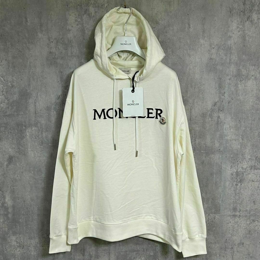 MONCLER - ☆新品未使用☆MONCLER logo patch パーカー S MONCLER - ☆新品未使用☆MONCLER logo patch パーカー S