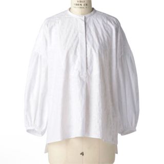 Drawer(シャツ/ブラウス(長袖/七分))のフリマアイテム一覧 Drawer(シャツ/ブラウス(長袖/七分))のフリマアイテム一覧