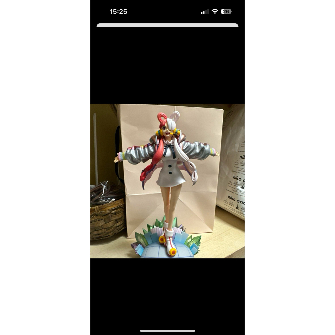 ONE PIECE(ワンピース)のワンピース ウタ プレバン限定 エンタメ/ホビーのおもちゃ/ぬいぐるみ(キャラクターグッズ)の商品写真