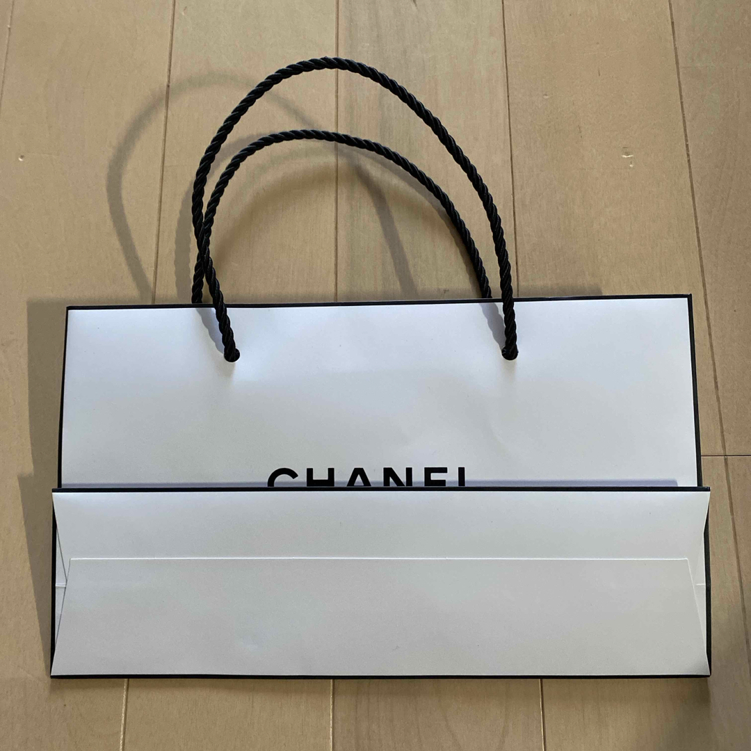 CHANEL - シャネル ショップ袋 紙袋の通販 by ☆か☆'s shop CHANEL - シャネル ショップ袋 紙袋の通販 by ☆か☆'s shop