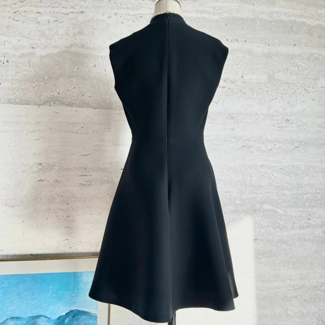 Christian Dior - 美品☆Christian Dior☆最新タグ☆シルク Christian Dior - 美品☆Christian Dior☆最新タグ☆シルク