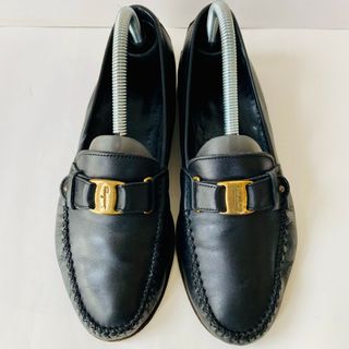 Salvatore Ferragamo(ドレス/ビジネス)のフリマアイテム一覧 Salvatore Ferragamo(ドレス/ビジネス)のフリマアイテム一覧