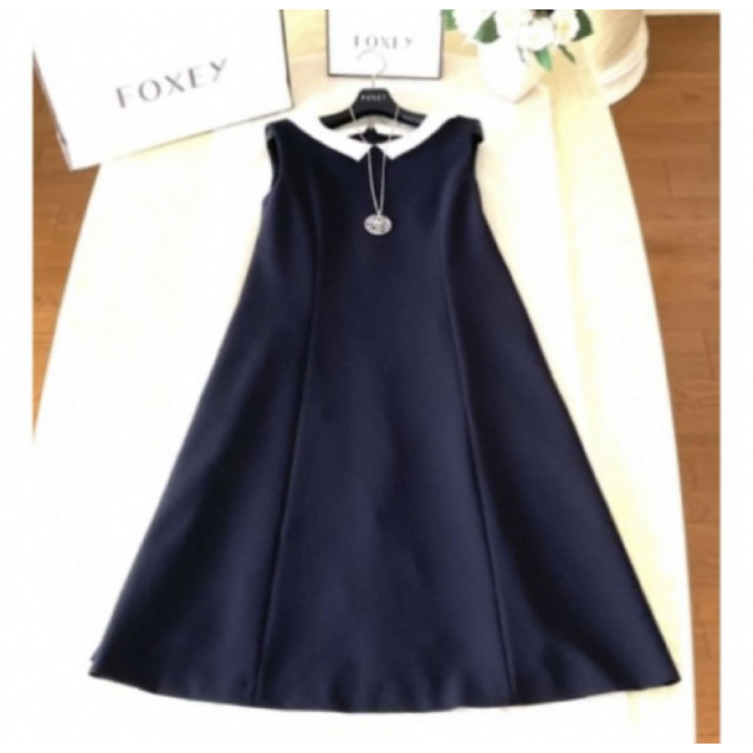 FOXEY - フォクシー 白襟ワンピース LUISA ルイーザの通販 by FOXEY - フォクシー 白襟ワンピース LUISA ルイーザの通販 by