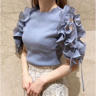 SNIDEL(トップス ・ ブルー・ネイビー/青色系)のフリマ SNIDEL(トップス ・ ブルー・ネイビー/青色系)のフリマ