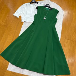 René - 美品♡ ルネ Rene ノースリーブ ワンピース 春色 膝丈 René - 美品♡ ルネ Rene ノースリーブ ワンピース 春色 膝丈