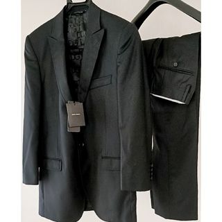 DOLCE&GABBANA(セットアップ)のフリマアイテム一覧 DOLCE&GABBANA(セットアップ)のフリマアイテム一覧