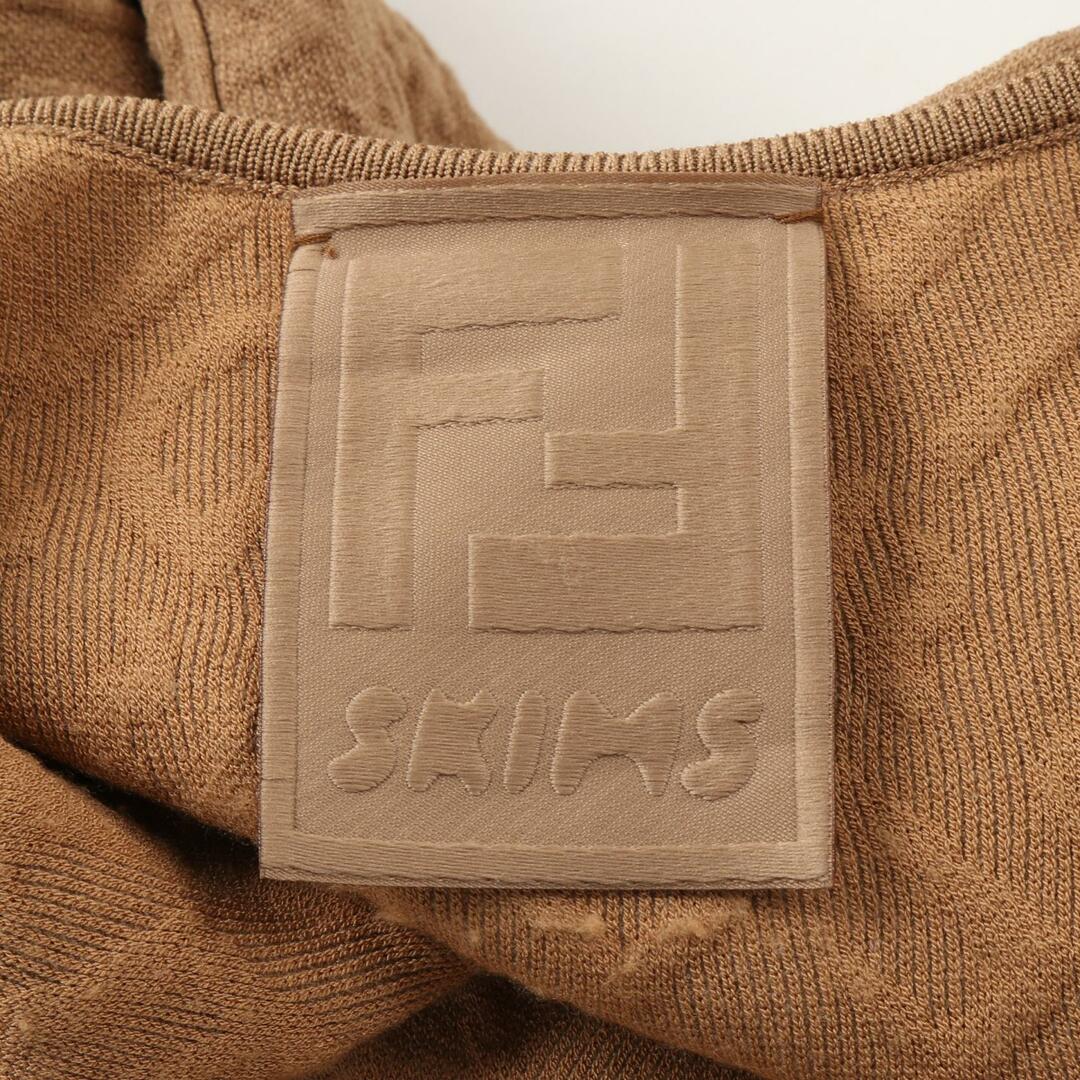 FENDI - FENDI フェンディ ワンピース FENDI x SKIMSの通販 by FENDI - FENDI フェンディ ワンピース FENDI x SKIMSの通販 by