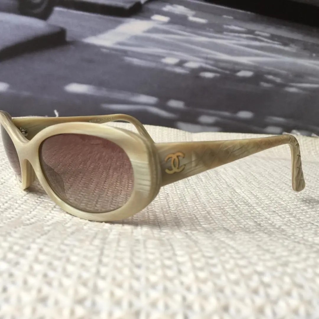 CHANEL - CHANEL シャネル サングラス お買い得 値引き可能 送料 CHANEL - CHANEL シャネル サングラス お買い得 値引き可能 送料
