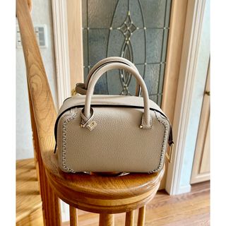 DELVAUX(ショルダーバッグ)のフリマアイテム一覧 DELVAUX(ショルダーバッグ)のフリマアイテム一覧
