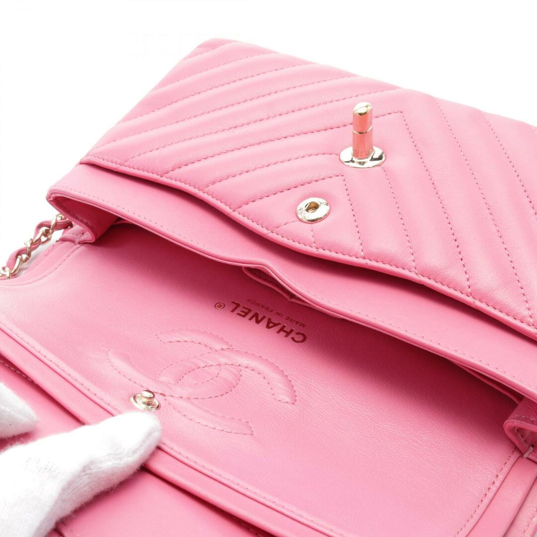 CHANEL - シャネル シェブロン Vステッチ Wフラップ ショルダー CHANEL - シャネル シェブロン Vステッチ Wフラップ ショルダー