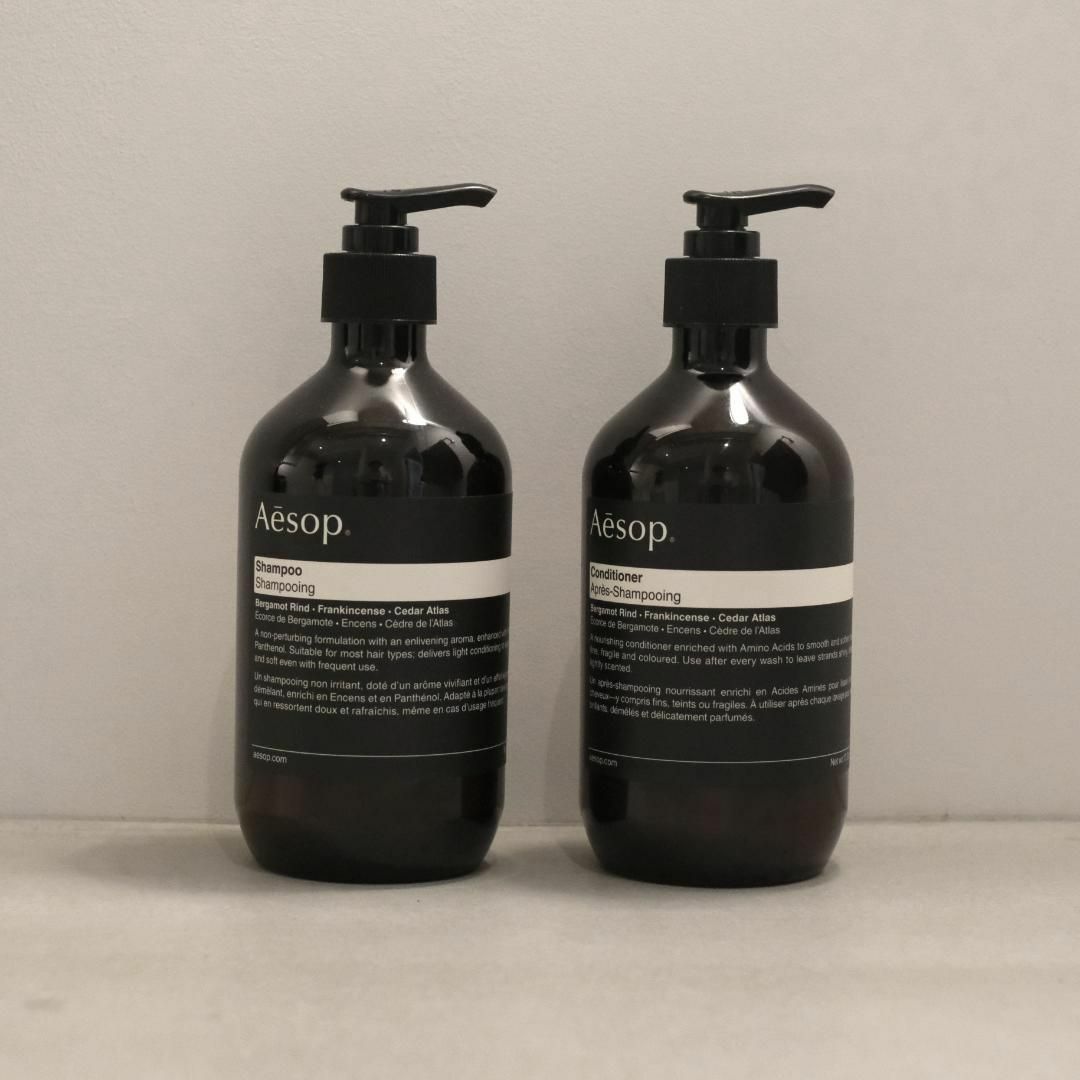 Aesop - Aesop空ボトル 2本セット シャンプー コンディショナー Aesop - Aesop空ボトル 2本セット シャンプー コンディショナー