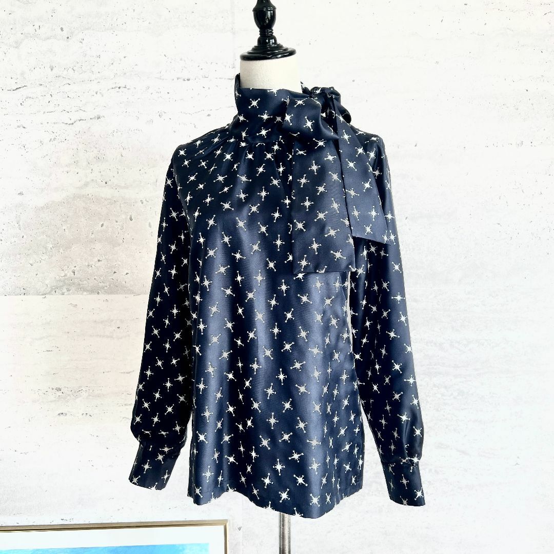 Max Mara - 極美品☆MAXMARA白タグ☆シルク☆人気☆ロゴ Max Mara - 極美品☆MAXMARA白タグ☆シルク☆人気☆ロゴ