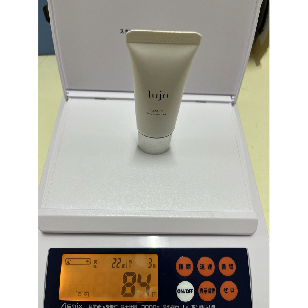 lujo クリアアップファンデーション SPF30 PA+++ ライトベージュ lujo クリアアップファンデーション SPF30 PA+++ ライトベージュ
