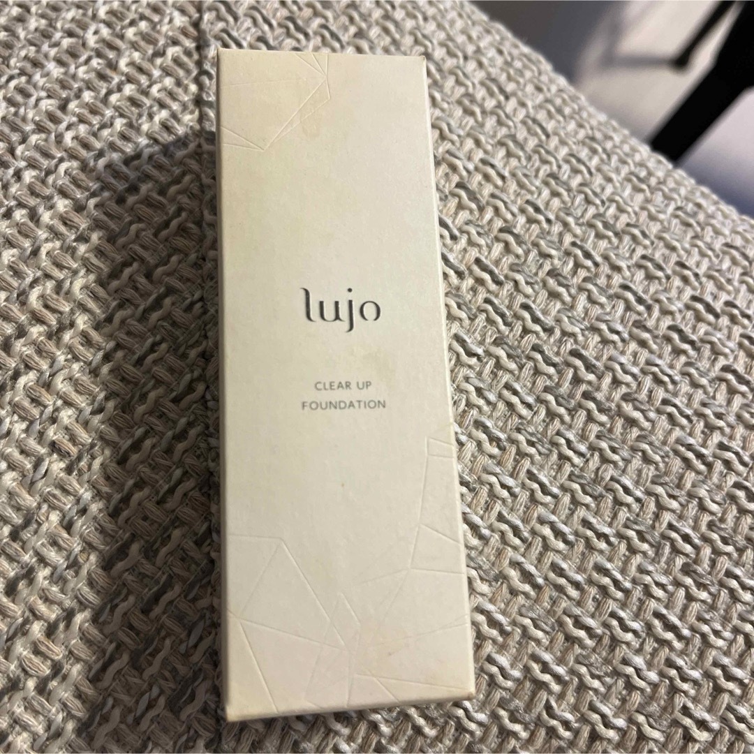 lujo クリアアップファンデーション SPF30 PA+++ ライトベージュ lujo クリアアップファンデーション SPF30 PA+++ ライトベージュ