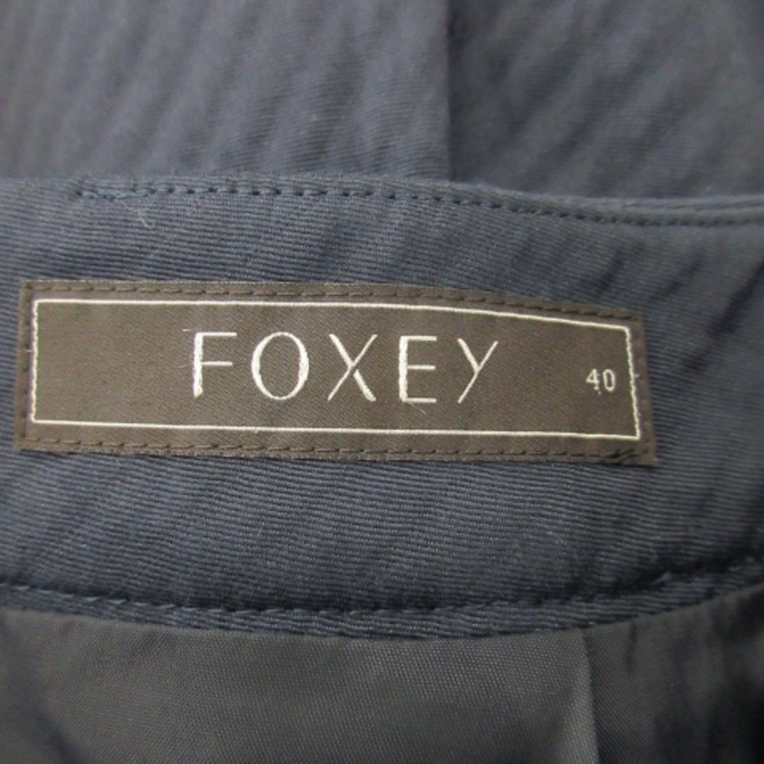FOXEY - フォクシー フレアスカート ひざ丈 タック 地模様 ロゴ FOXEY - フォクシー フレアスカート ひざ丈 タック 地模様 ロゴ
