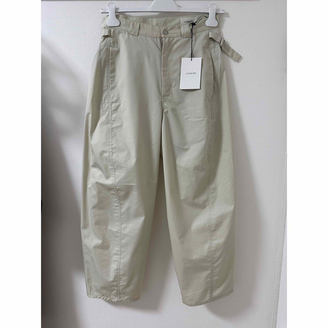 LEMAIRE - 新品LEMAIRE ルメール 3D PANTS パンツの通販 by LEMAIRE - 新品LEMAIRE ルメール 3D PANTS パンツの通販 by