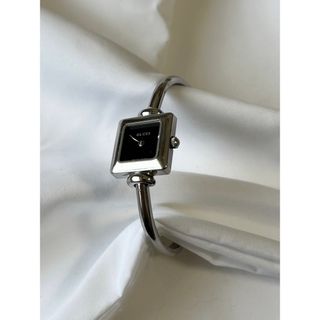 GUCCI - 【箱・ギャラあり】【2024.8月電池交換済】 GUCCI GUCCI - 【箱・ギャラあり】【2024.8月電池交換済】 GUCCI