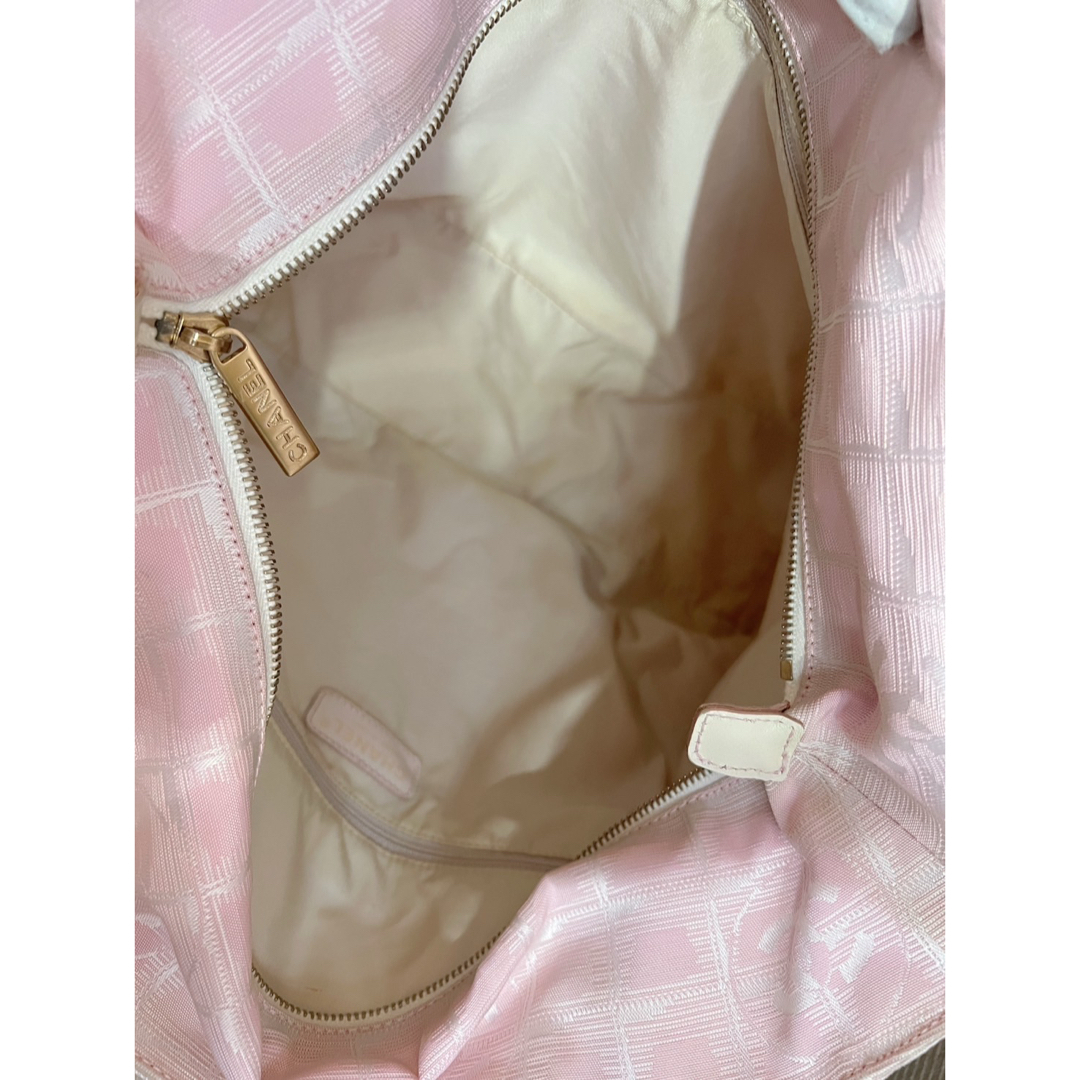 CHANEL - CHANEL ニュートラベルラインGM トートバッグ CHANEL - CHANEL ニュートラベルラインGM トートバッグ