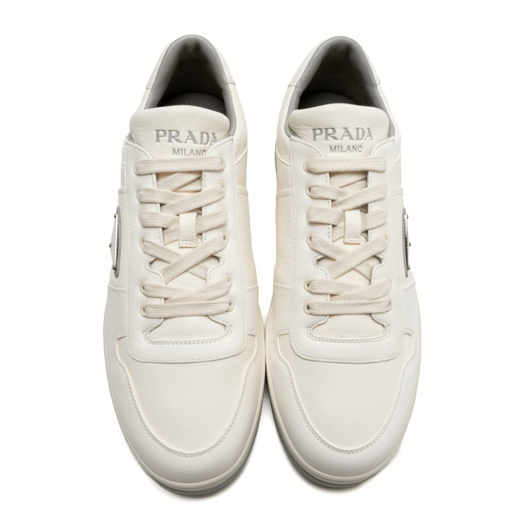 PRADA - 新品 PRADA ダウンタウン ナッパレザー スニーカーの PRADA - 新品 PRADA ダウンタウン ナッパレザー スニーカーの