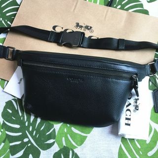 COACH(ボディーバッグ)のフリマアイテム一覧 COACH(ボディーバッグ)のフリマアイテム一覧