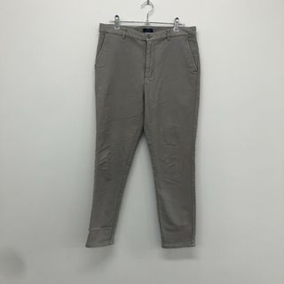 アーバンリサーチ(URBAN RESEARCH)の【ITEMS URBAN RESEARCH  】アイテムズアーバンリサーチ 40 グレー　灰色　パンツ　レディース　ひざ丈(その他)